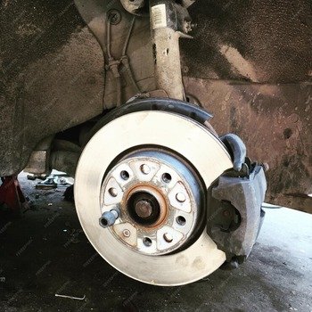 BAM MOTORWORKS Car Mechanical Service Garage Dubai